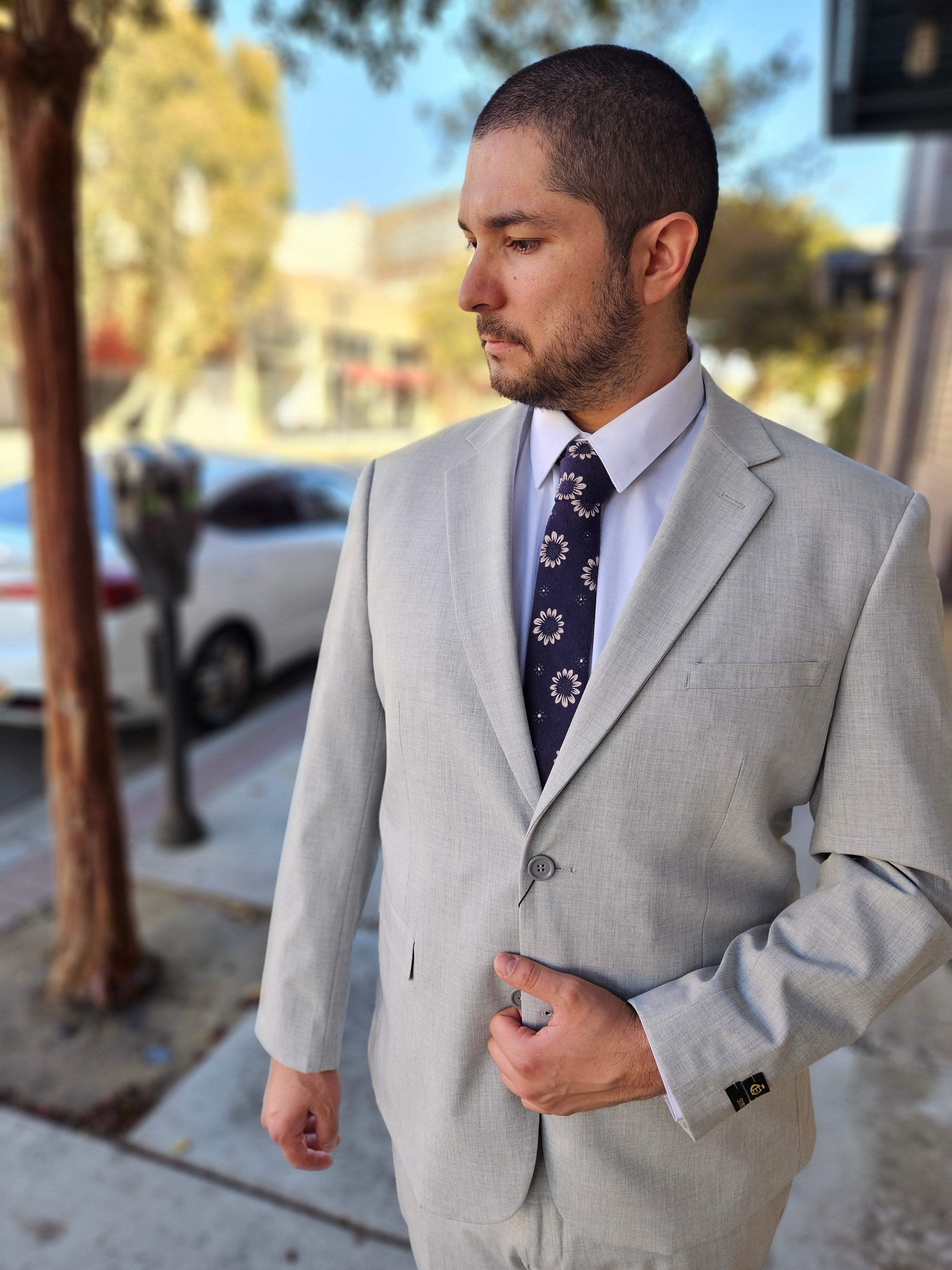 BSIK Suits – Custom Cuts Suits